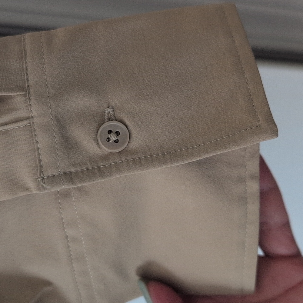 Athleta Mid-day Ultra Cropped Beige Button-Front Shirt Jacket - Picture 12 of 12